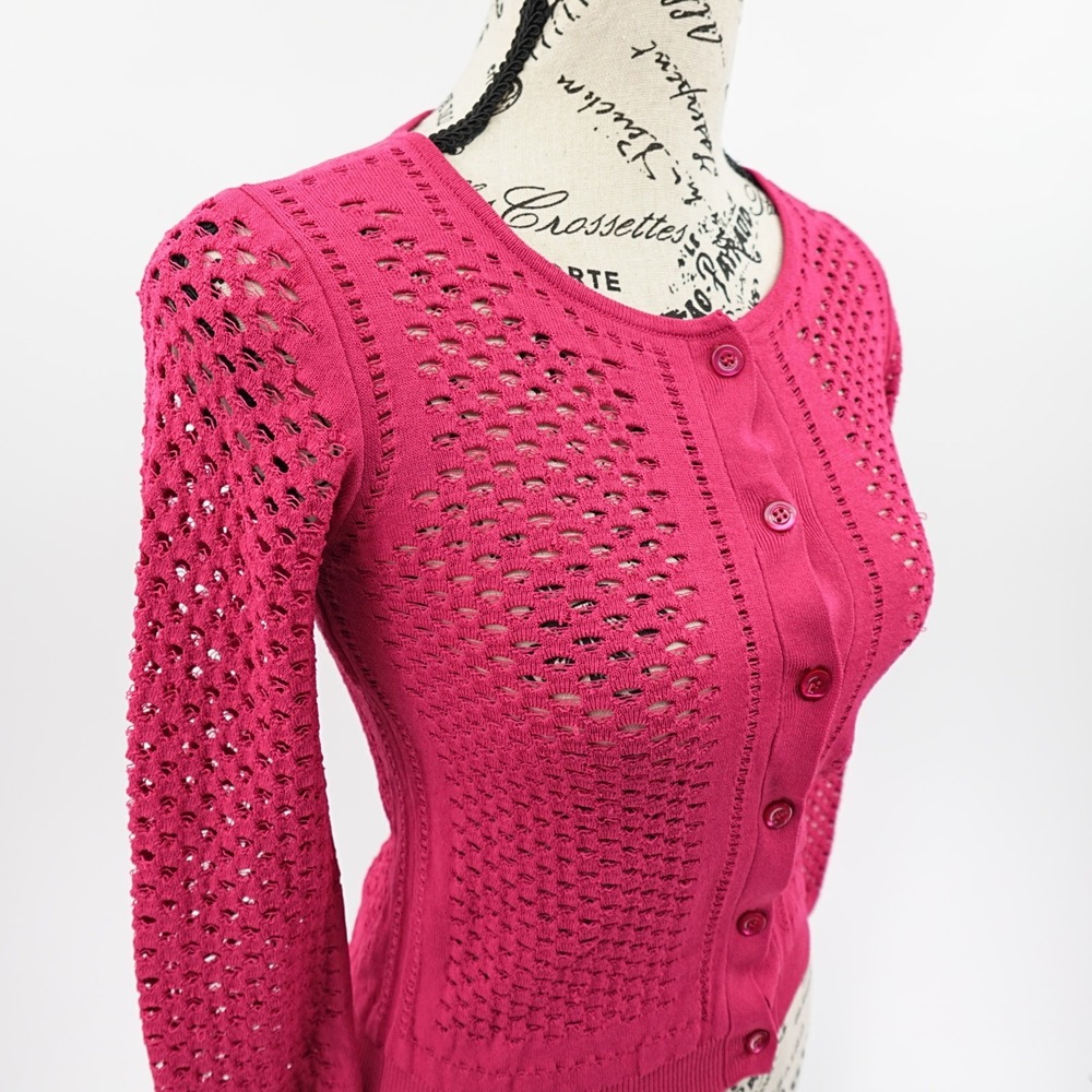 Moschino Cardigan Womens 4 Pink Cropped Fine‎ Knit Open Stitched Statement Italy - Picture 16 of 16